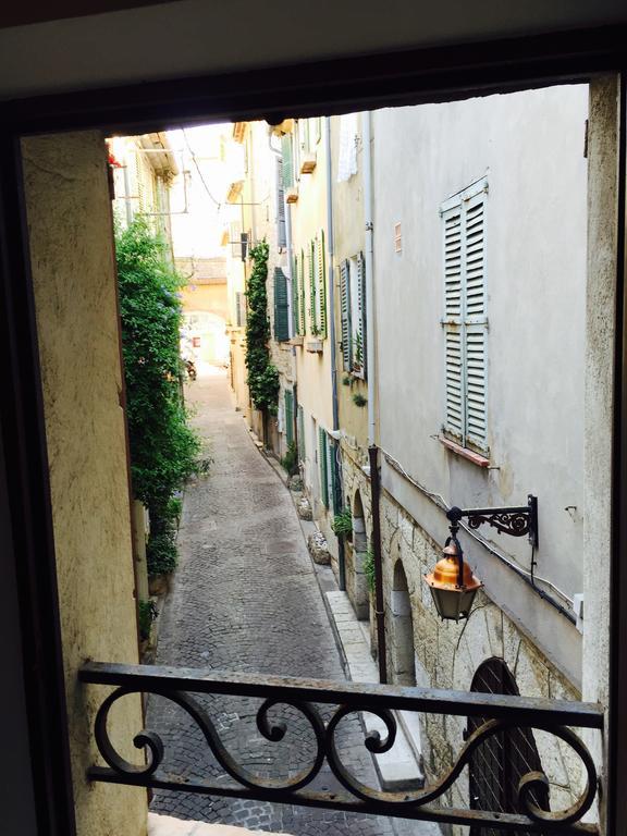 Apartmán Maisonnette Medievale By Icasamia Antibes Pokoj fotografie